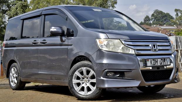 Honda Stepwgn 2014 Gray