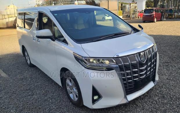 Toyota Alphard 2.5 Petrol FWD 2019 White