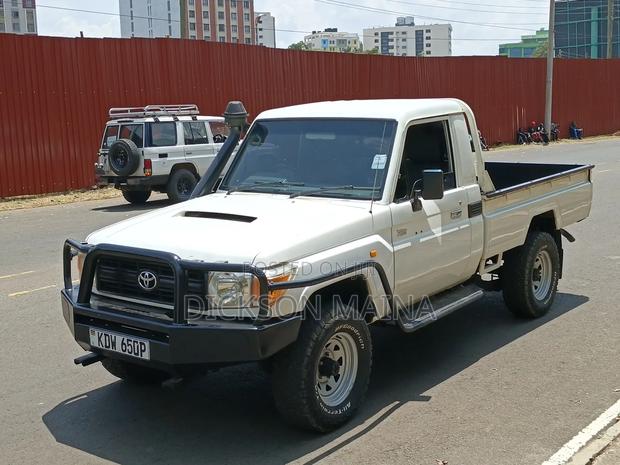 Toyota Land Cruiser 79 Series 2008 White