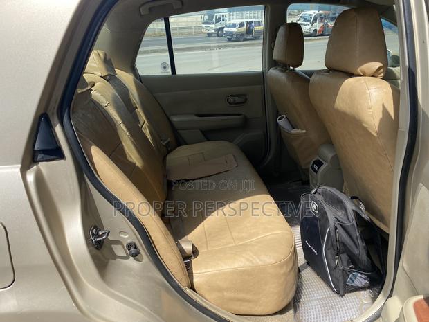 Nissan Tiida 1.5L 16V 2010 Gold
