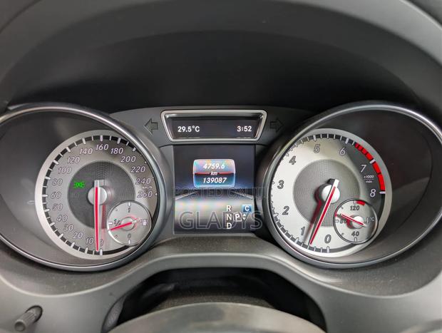 Mercedes-Benz GLA 250 2017 Black