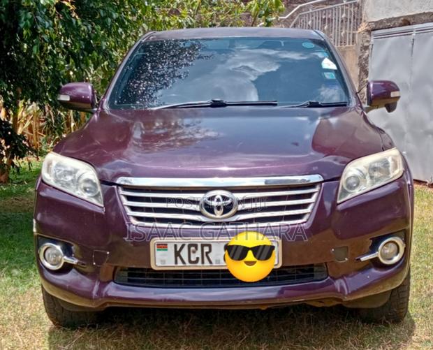 Toyota Vanguard 2011 Burgundy