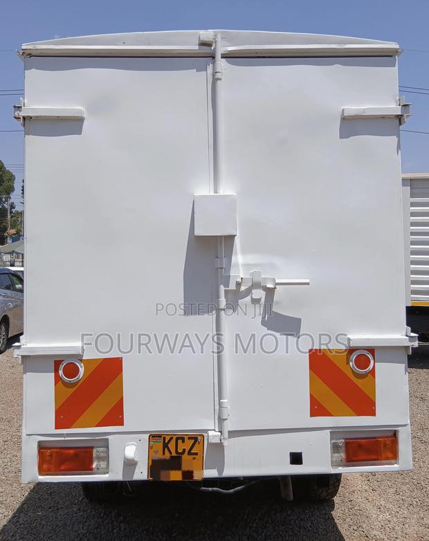 Mahindra Scorpio 2019 White