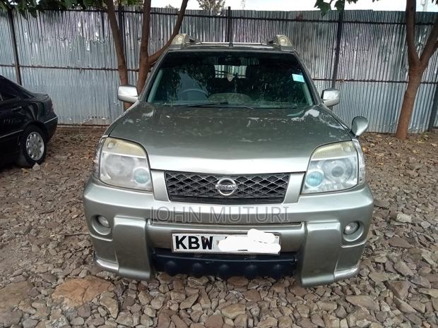 Nissan X-Trail 2006 Gold