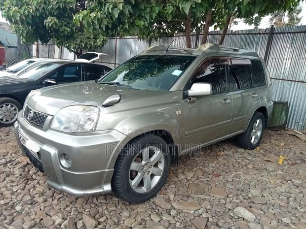 Nissan X-Trail 2006 Gold