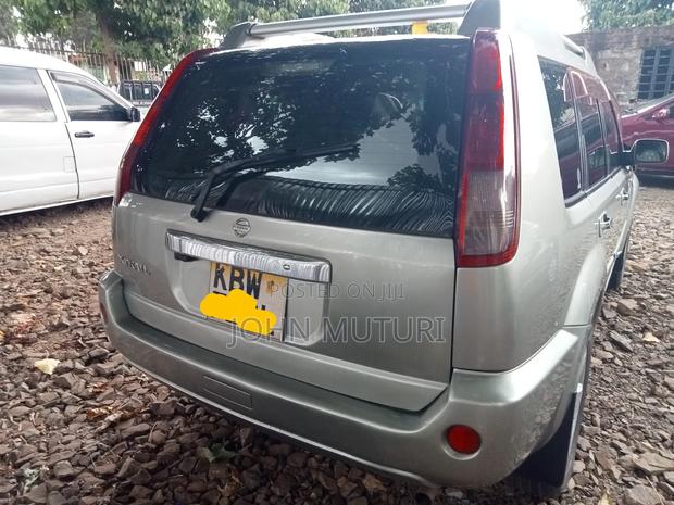 Nissan X-Trail 2006 Gold