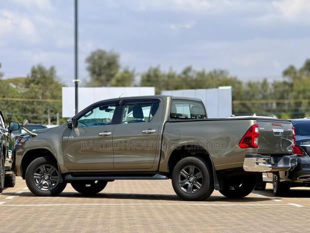 Toyota Hilux 2021