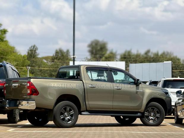 Toyota Hilux 2021
