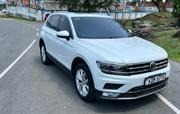 Volkswagen Tiguan 2017 Pearl for sale