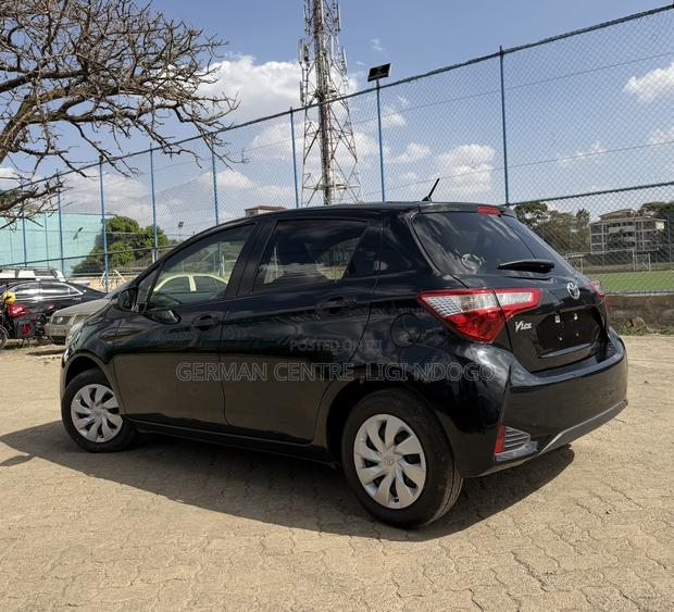 Toyota Vitz 2018 Black