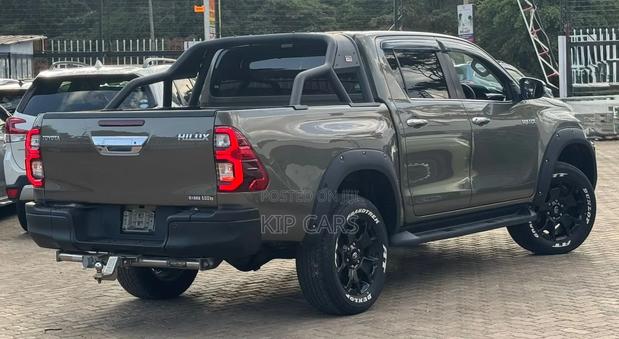 Toyota Hilux Revo Double Cab Deisel 2.4 AWD 2020 Gray