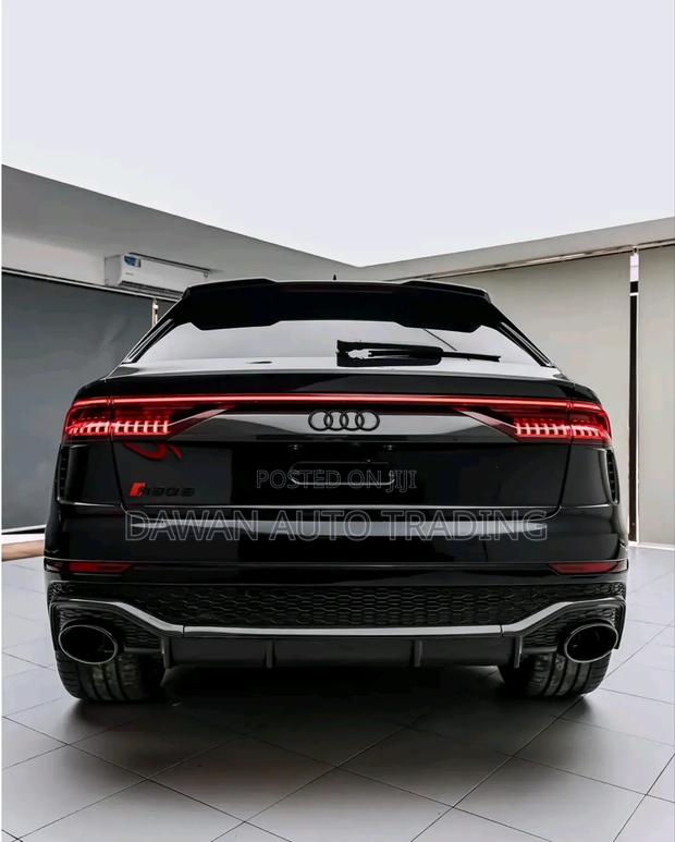 Audi RS Q8 2021 Black