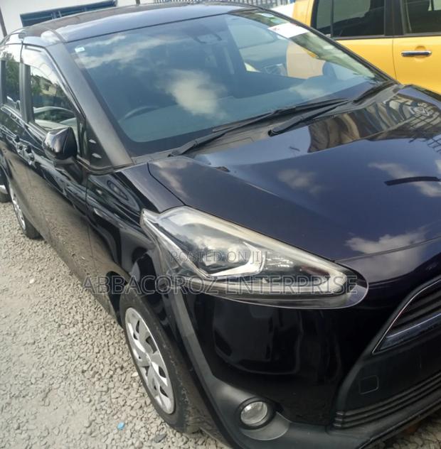 New Toyota Sienta 2019 Beige