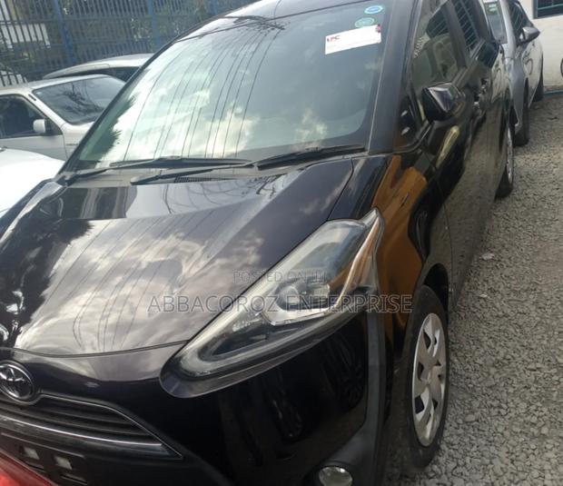 New Toyota Sienta 2019 Beige