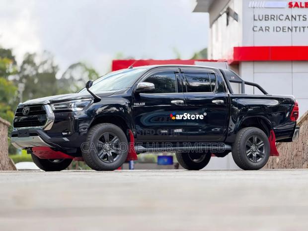 Toyota Hilux 2.4 Diesel 2020 Silver