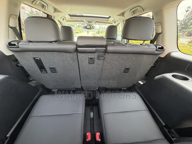 Toyota Land Cruiser Prado 2.7 2019 White