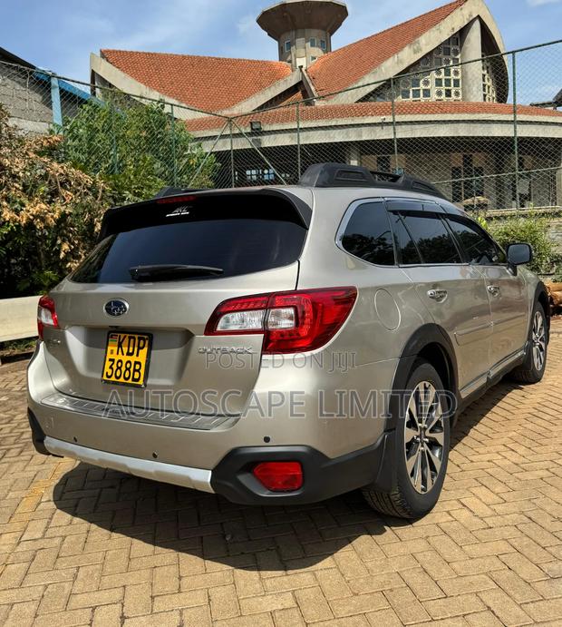 Subaru Outback 2016 Brown