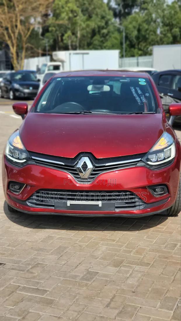 Renault Lutecia 2018 Maroon