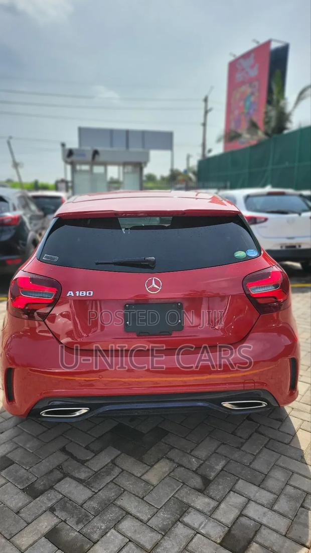 Mercedes-Benz A-Class 2018 Red