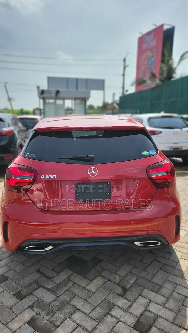 Mercedes-Benz A-Class 2018 Red