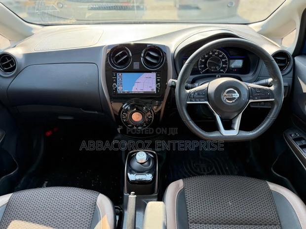 Nissan Note 1.2 Hybrid 2018 Blue