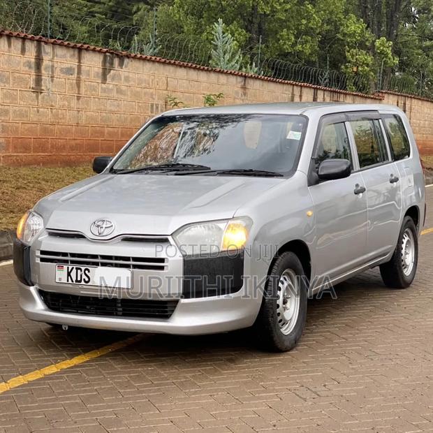 Toyota Probox 2018 Silver