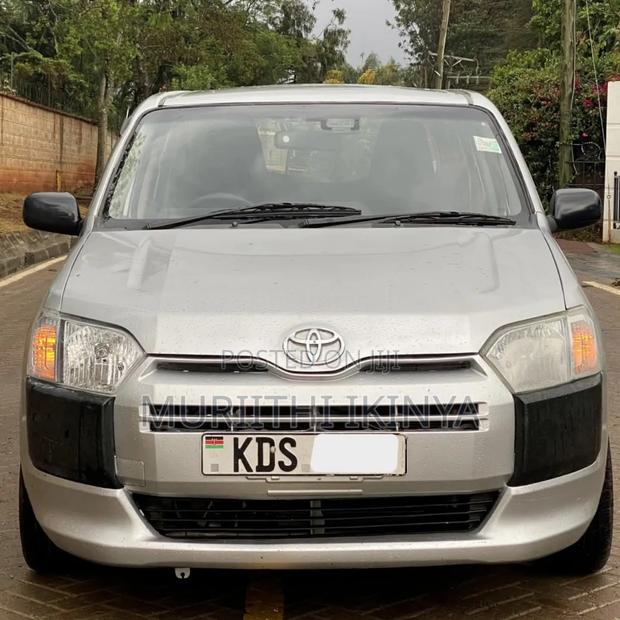 Toyota Probox 2018 Silver