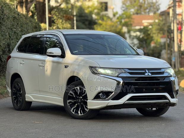 Mitsubishi Outlander 2.0 PHEV AWD 2017 White
