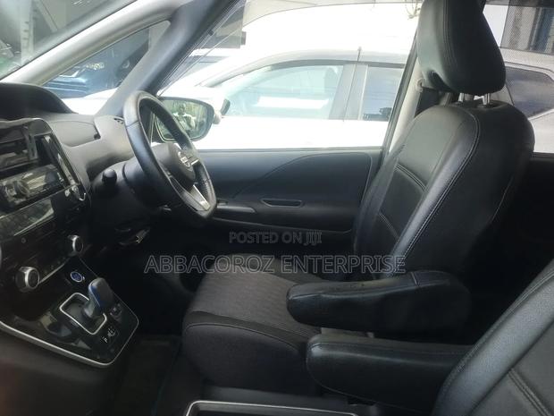 Nissan Serena 2019 Black