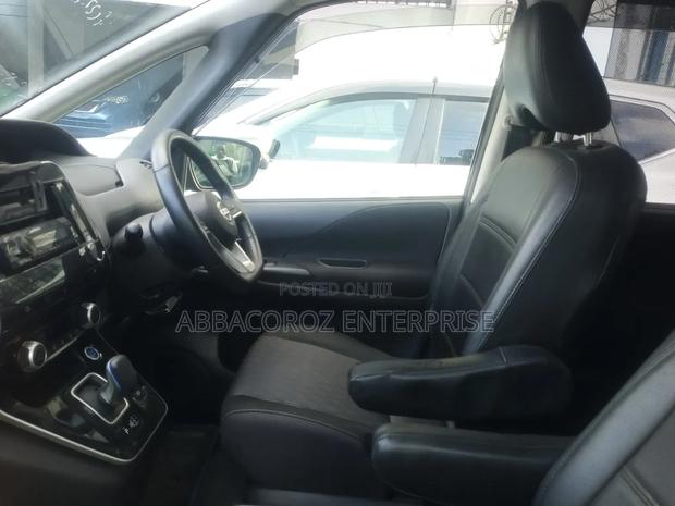 Nissan Serena 2019 Black