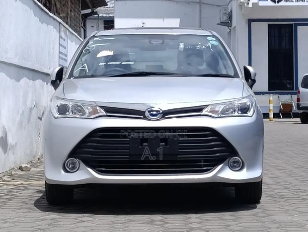 Toyota Axio 1.5 X 2WD 2019 Silver