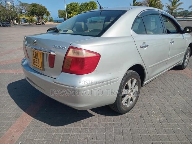 Toyota Premio 2004 Silver