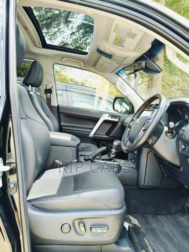 Toyota Land Cruiser Prado 2.7 2018 Black