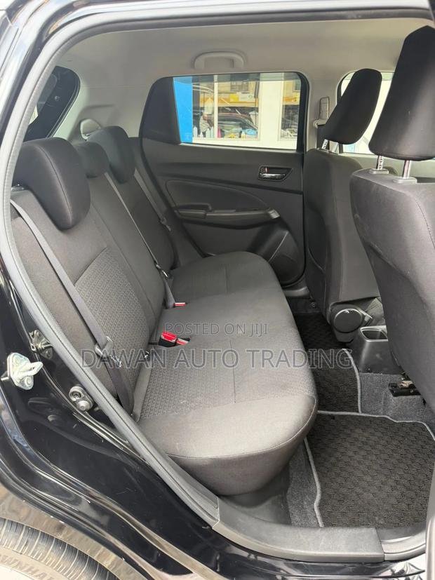 Suzuki Swift 2019 Black