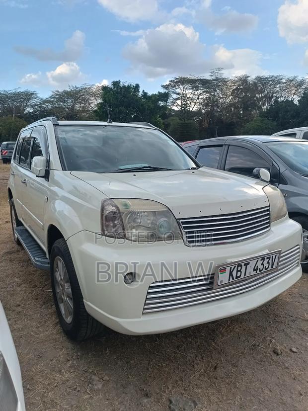Nissan X-Trail 2006 White