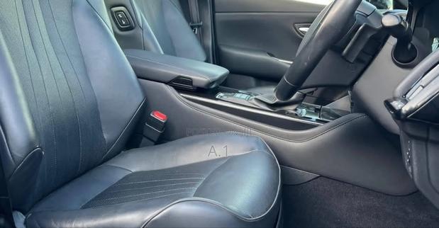 Toyota Crown 2019 Black
