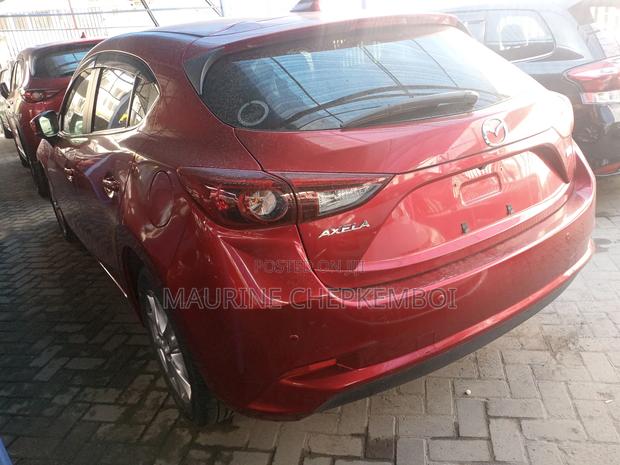 Mazda Axela 2018 Red