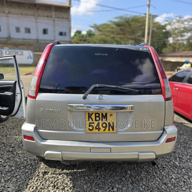 Nissan X-Trail 2.0 2003 Gray