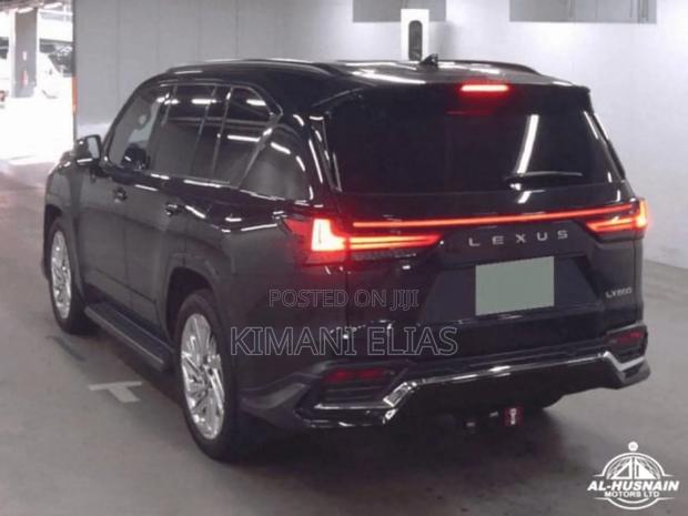Lexus LX LX 600 2023 Black