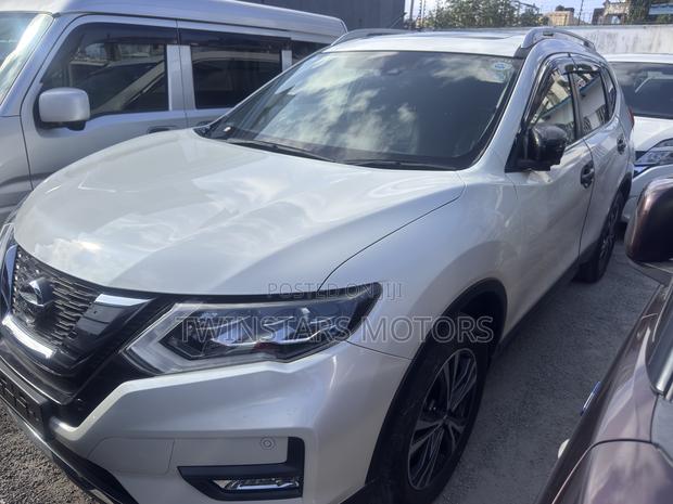 Nissan X-Trail 2.0 Petrol FWD 2020 White