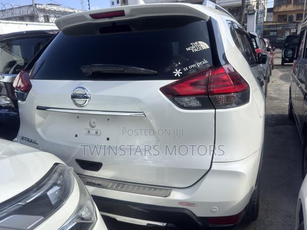 Nissan X-Trail 2.0 Petrol FWD 2020 White