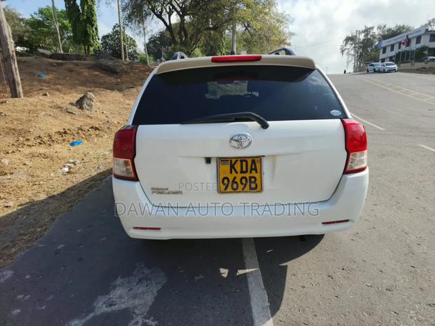 Toyota Corolla Fielder 1.5 Petrol FWD 2014 Black