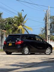 Mercedes-Benz B-Class 2017 Black for sale