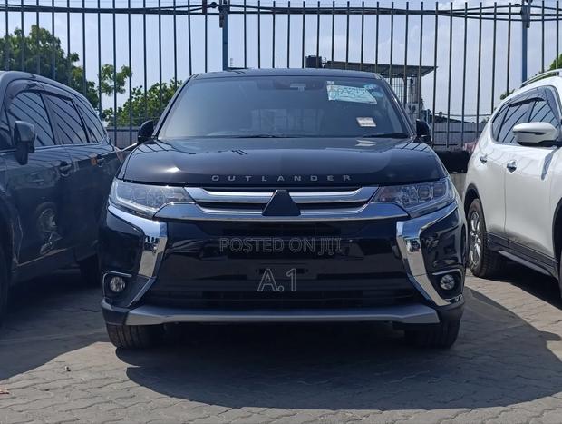 Mitsubishi Outlander 2019 Black