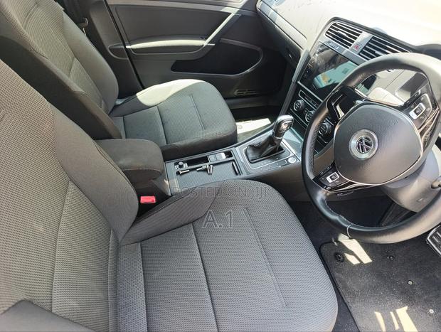 Volkswagen Golf 2019 Gray