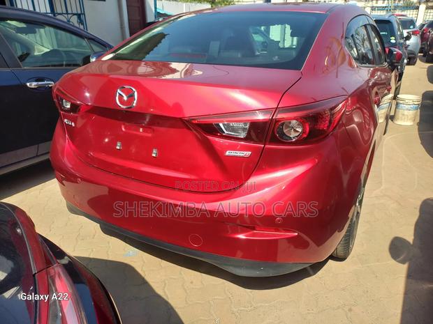 Mazda Axela 2019 Red