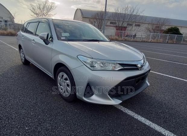 Toyota Corolla Fielder 2019