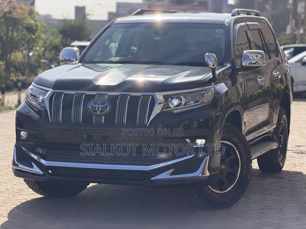 Toyota Land Cruiser Prado 2.7 2020 Black