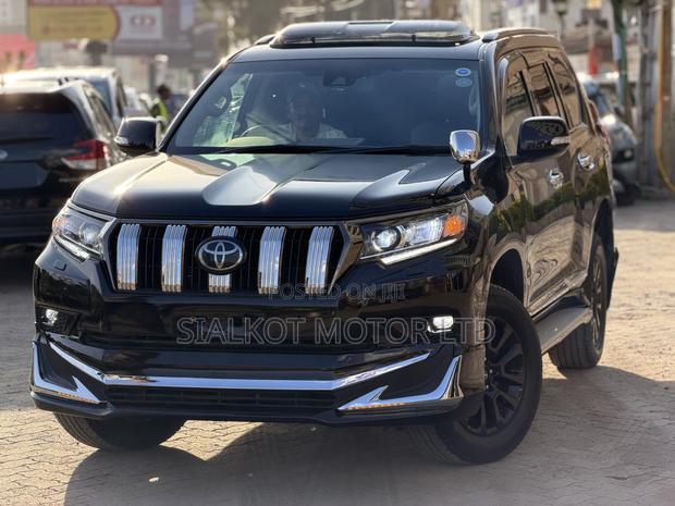 Toyota Land Cruiser Prado 2.7 2021 Black