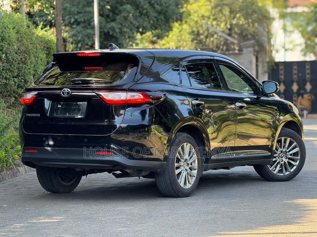Toyota Harrier 2018 Black